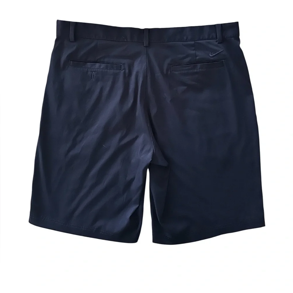 Men’s Nike Golf Standard Dry-fit golf shorts.